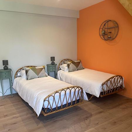 Le Moulin De Moquesouris - Chambres D'Hotes Et Table D'Hote Nazelles-Negron ภายนอก รูปภาพ