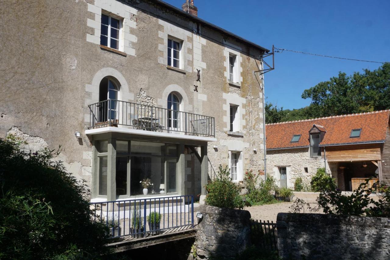 Le Moulin De Moquesouris - Chambres D'Hotes Et Table D'Hote Nazelles-Negron ภายนอก รูปภาพ