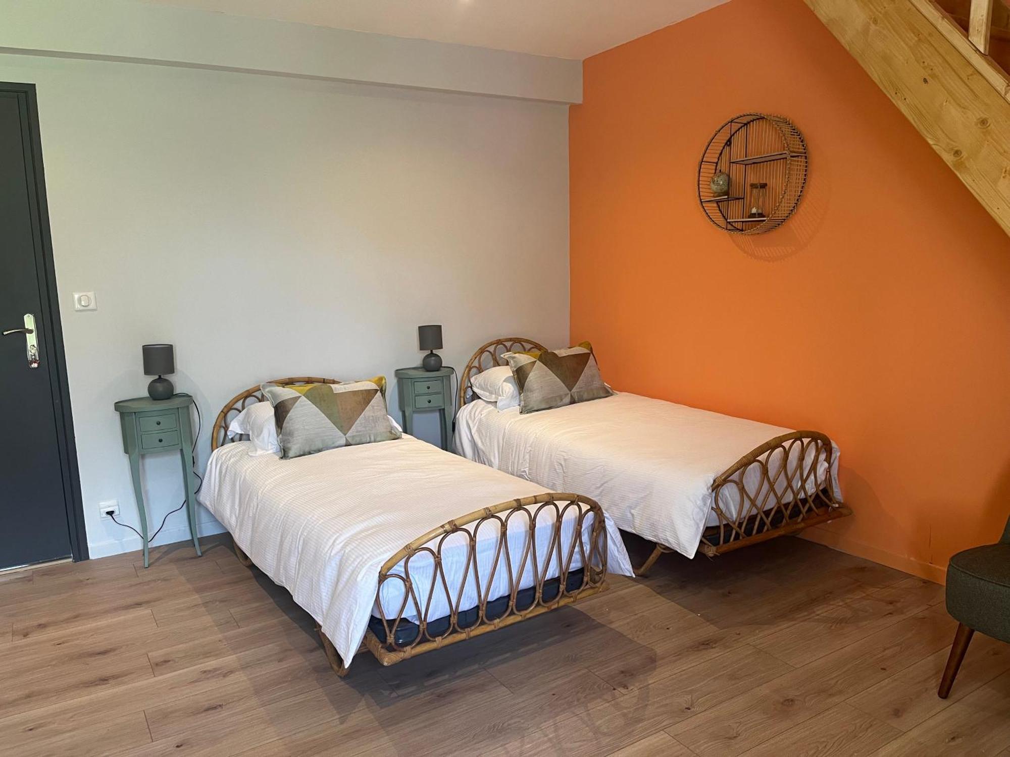 Le Moulin De Moquesouris - Chambres D'Hotes Et Table D'Hote Nazelles-Negron ภายนอก รูปภาพ